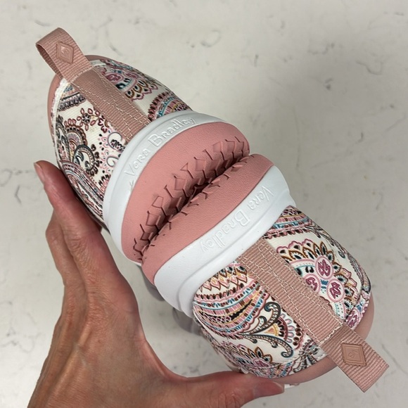 Vera Bradley VB Cloud 2-Mile Slip-On Shoe Sand Paisley Size 8 - Picture 8 of 16